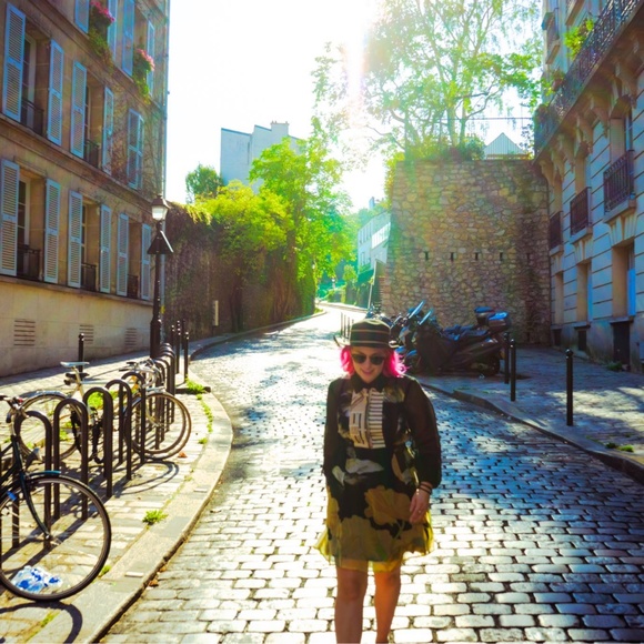 Meet Your Posher, Paige! - Picture 9 of 12